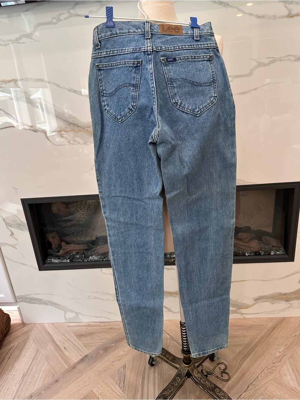 Vintage Lee Women's High-Rise Blue Jeans Size 5 LONG